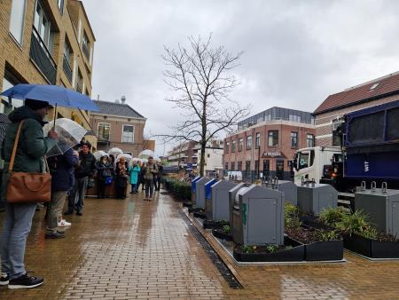 Apeldoorn_NL_zabojniki za smeti z identifikacijo uporabnikov_ozelenjeni